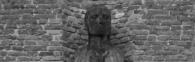 Arsenale. Busto di Dante 