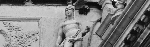 Ala Napoleonica. Statua di imperatore romano 